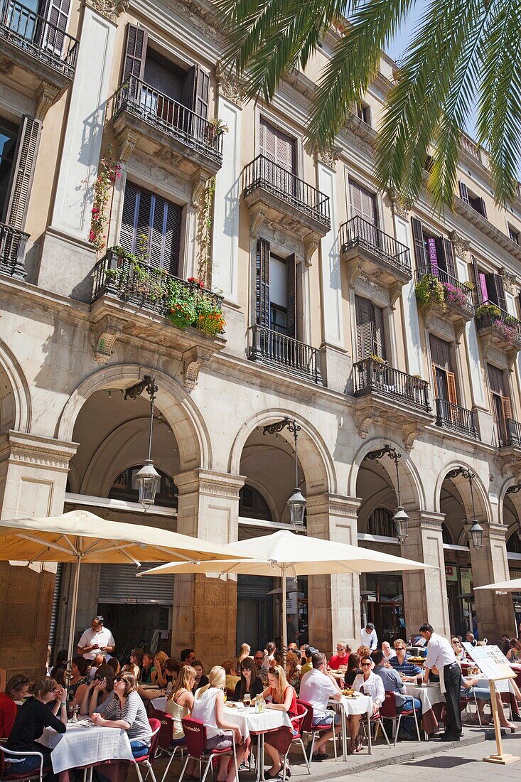 Spain, Barcelona, The Ramblas, Restaurants in the Plaza Real