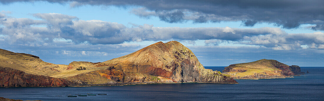 Volcanic landscape, Baja d'Abra, Ponta de Sao Lourenço, Madeira, Portugal, Ponta de Sao Lourenco, Madeira, Portugal