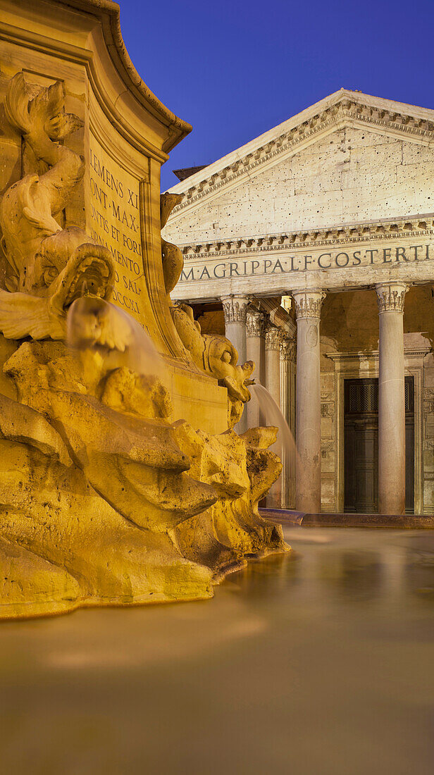 Pantheon, Agrippa Temple and Fontana del Pantheon at night, Piazza della Rotonda, Portikus, Rome, Lazio, Italy