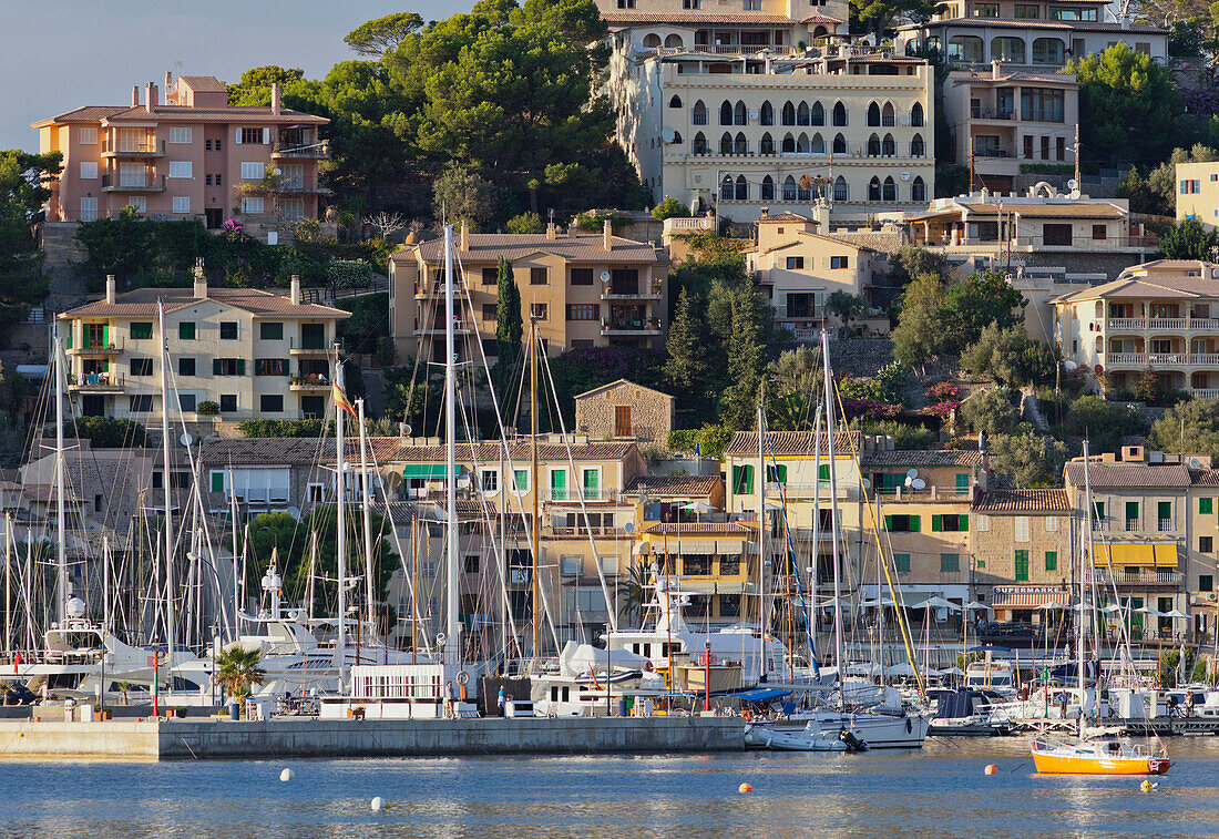 Yachthafen, Port de Soller, Soller, Mallorca, Spanien