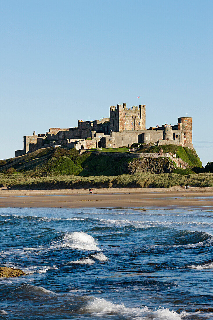 Coastline below Bamburgh Castle, Bamburgh, Northumberland, England, Great Britain, Europe