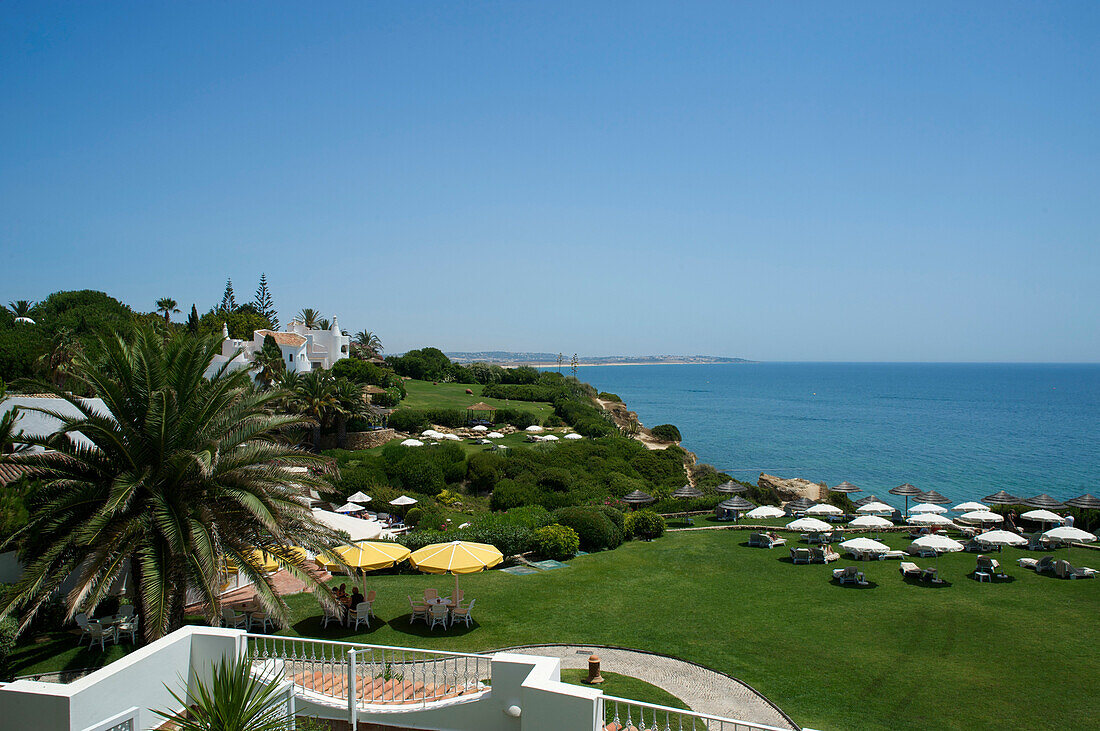 Park des Vila Vita Hotels, bei Armacao de Pera, Algarve, Portugal, Europa