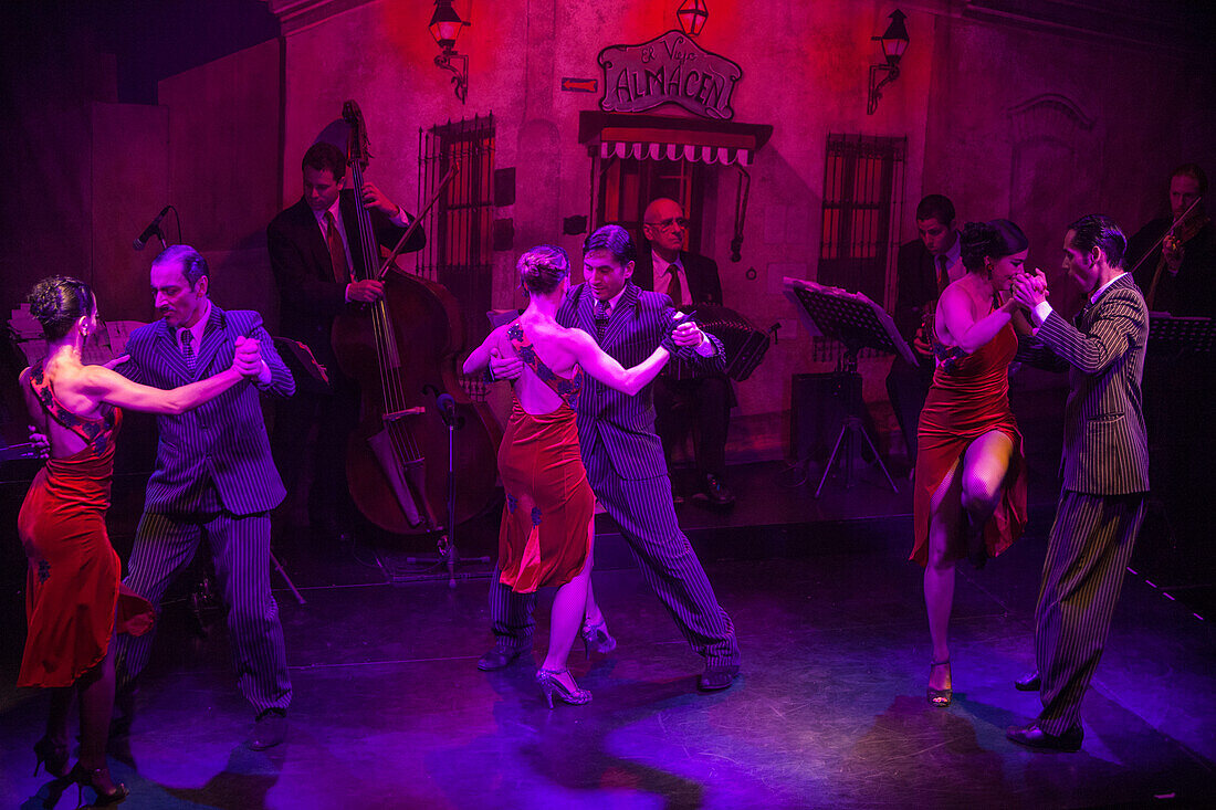 Tango Tanzshow im Lokal El Viejo Almacen, Buenos Aires, Buenos Aires, Argentinien, Südamerika