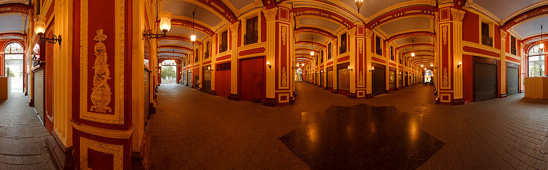 Interior view of the deserted market hall, Plaza del Pilar, Zaragoza, Saragossa, province of Zaragoza, Aragon, Northern Spain, Spain, Europe