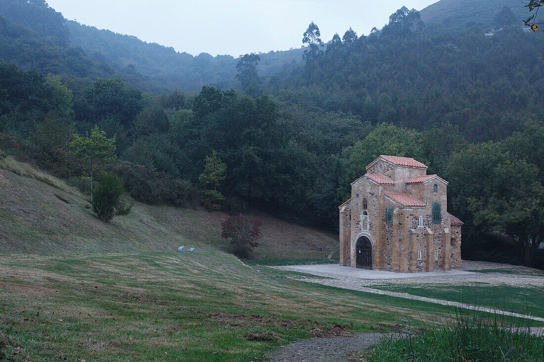 San Miguel de Lillo, chapel of the summer residence of King Ramiro I, 9th century, Preromanesque, UNESCO World Heritage Site, Monte Naranco, mount, near Oviedo, Camino Primitivo, Camino de Santiago, Way of Saint James, pilgrims way, province of Asturias, 