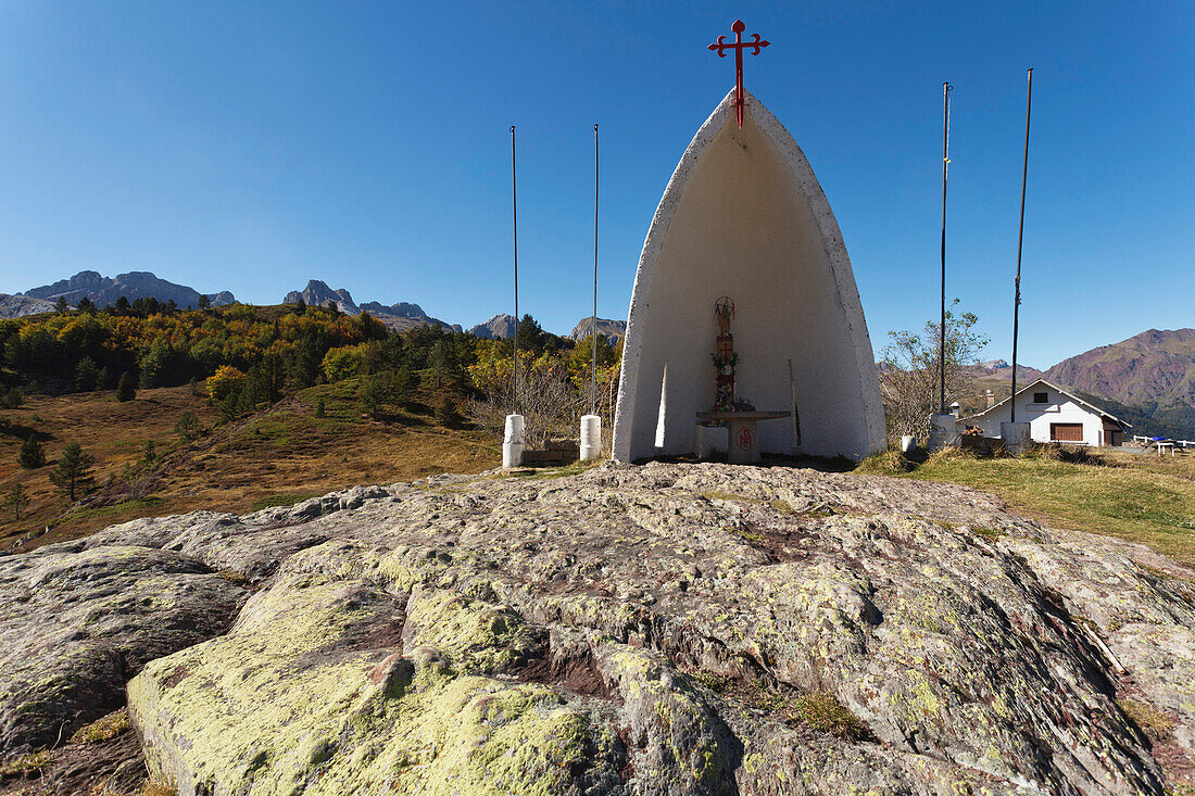 Marien-Altar am Somport-Pass, Pyrenäen, Camino Frances, Jakobsweg, Camino de Santiago, Pilgerweg, Provinz Huesca, Aragonien, Aragon, Nordspanien, Spanien, Europa