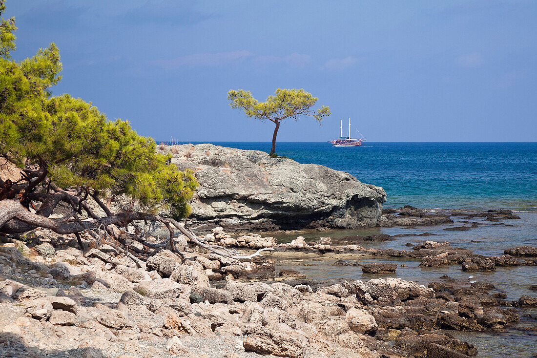 Central Harbour of the ancient citiy of Phaselis, lycian coast, Lycia, Mediterranean, Turkey, Asia