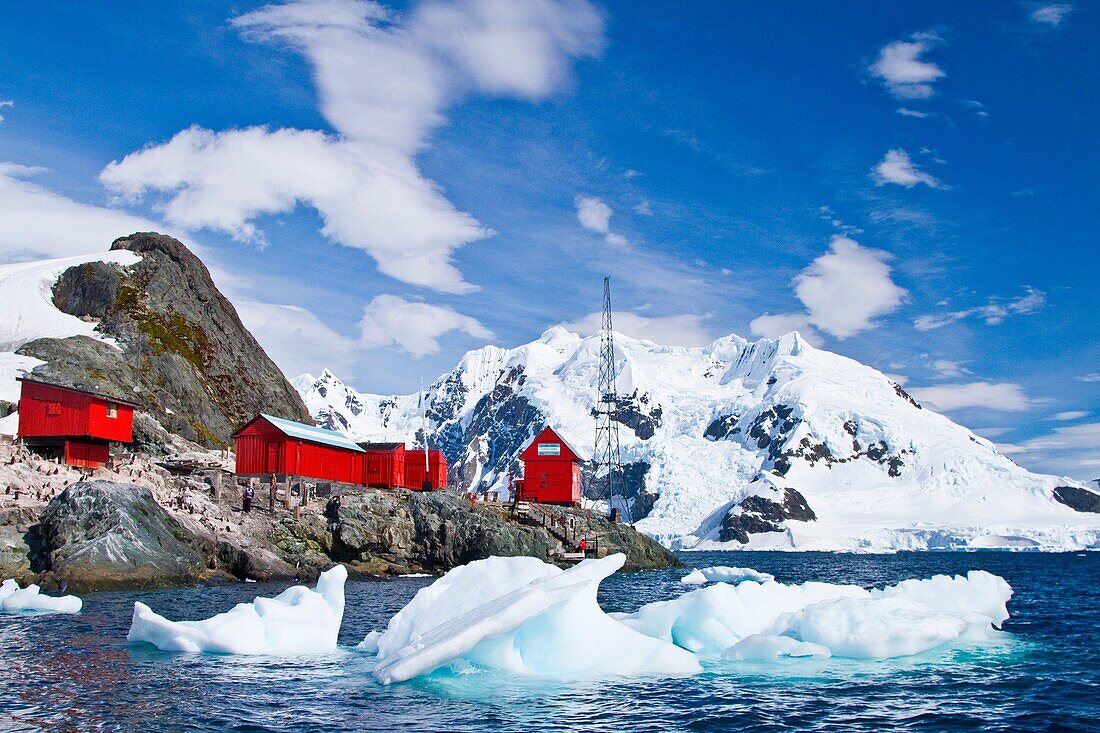 Views of paradise bay, Antarctic Peninsula, Antarctica, Southern Ocean  MORE INFO Paradise Bay is the location of two research stations, the Argentinan scientific base Almirante Brown Antarctic Base and the Chilean scientific base Gabriel González Videla