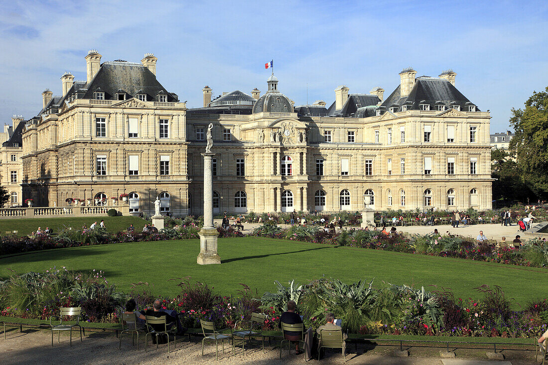 France, Paris, Palais & Jardin du Luxembourg Palace & Garden