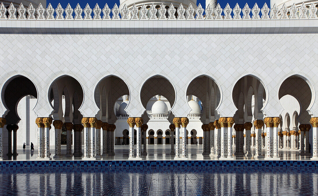 United Arab Emirates, Abu Dhabi, Sheikh Zayed bin Sultan al-Nahyan Mosque