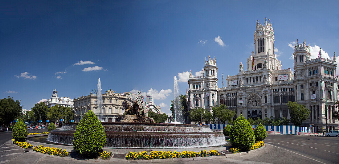 Spain-September 2009 Madrid City Cibeles Fountain and Post Office Bldg.
