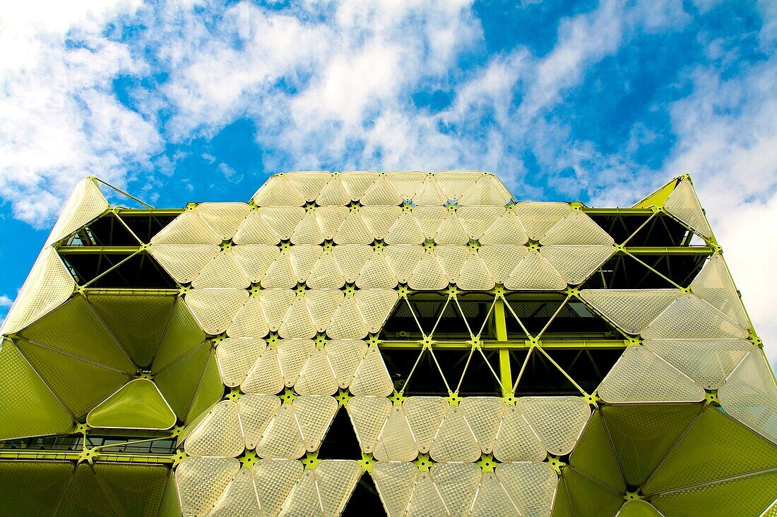 Media-TIC building, of 2010, crossroads of the Sancho de Ávila and Roc Boronat, in the 22@ district, Barcelona, Spain, Europe. Creation of the Cloud-9 architect´s office, led by Enric Ruiz-Geli. The building is in the shape of a cube and formed by large i