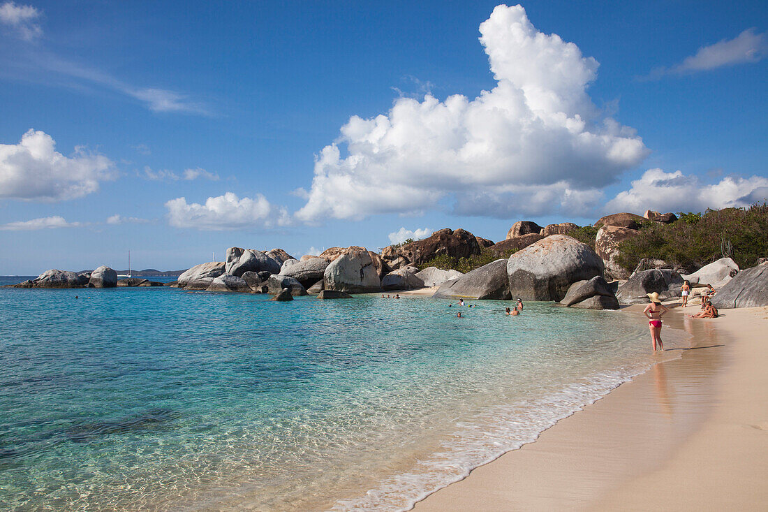 Giant granite boulders at Devil's Beach near The Baths, Virgin Gorda, Virgin Gorda, British Virgin Islands, Caribbean