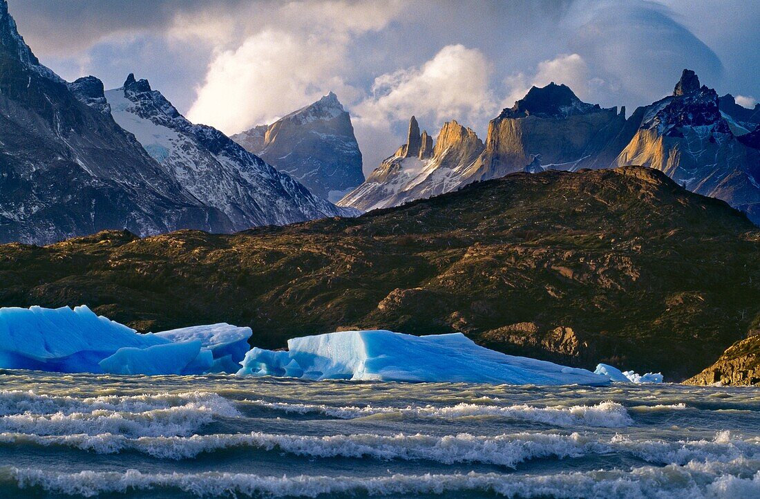 Grey lake  Torres del Paine National Park  UNESCO World Biosphere Reserve, Patagonia, Chile, South America.