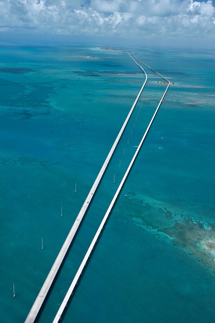 SEVEN MILE BRIDGE MONROE COUNTY FLORIDA USA