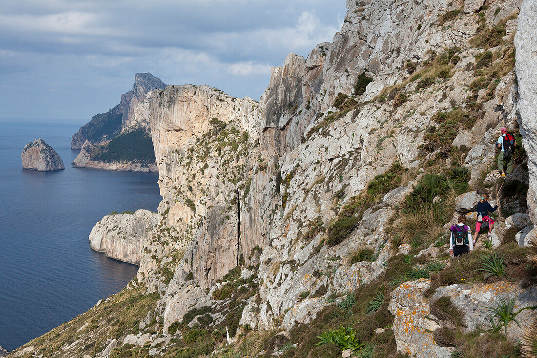 Hiking on Mallorca, Mirador de la Creueta, Cap Formentor, Mediterranean Sea, Cap de Formentor, Serra de Tramuntana, UNESCO World Nature Site, Mallorca, Spain