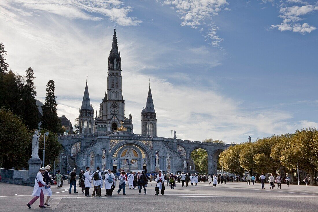 Southwestern France, Lourdes, basilicas of Our Lady of the Immaculate Conception and of our Lady of the Rosary