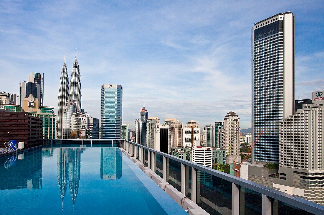 Malaysia, Kuala Lumpur City, Golden Triangle District, Petronas Towers