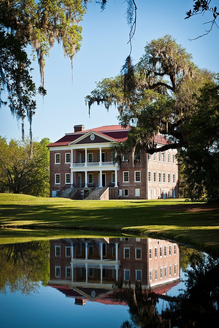 Drayton Hall Plantation in Charleston, SC  Palladian style estate built by John Drayton in 1738