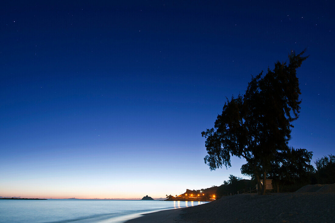 USA, HI, Oahu, Lanikai Beach Dawn, Lanakai Beach Dawn