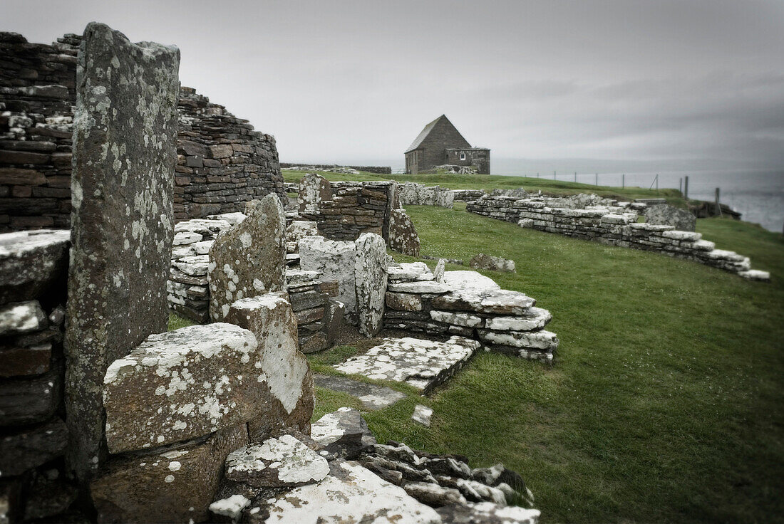 Broch of Gurness, a fortified dwelling dating back to the Iron Age around 2000 BC, Orkney Islands Scotland., Broch of Gurness, Orkney Mainland, Scotland