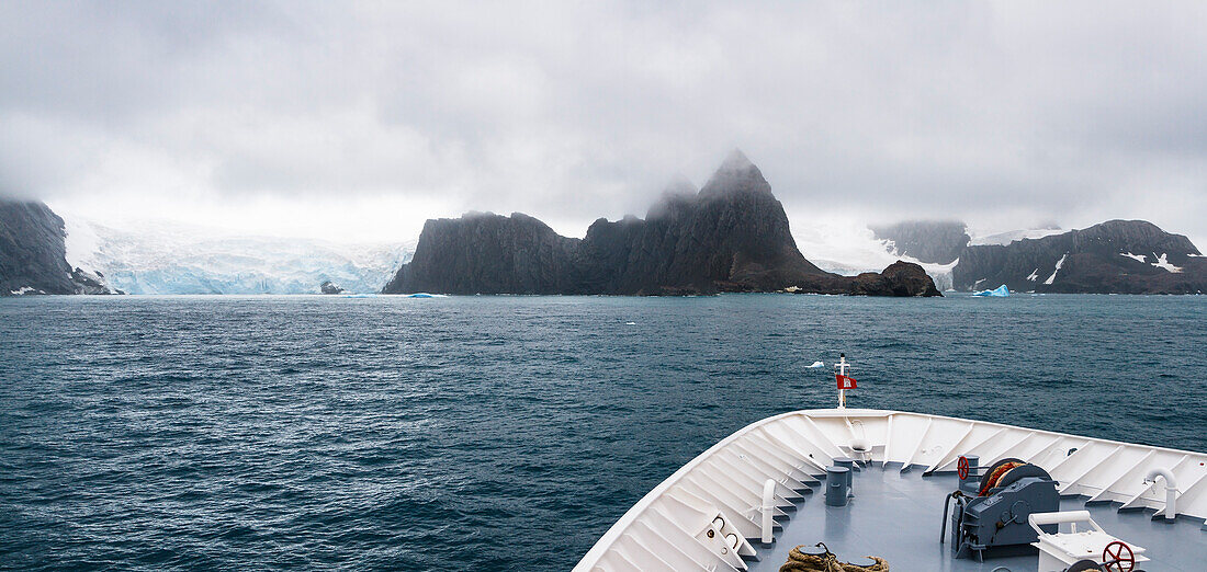 Glacier near Point Wild, Elephant Island, South Shetland Islands, Antarctic Peninsula, Southern Ocean, Antarctica