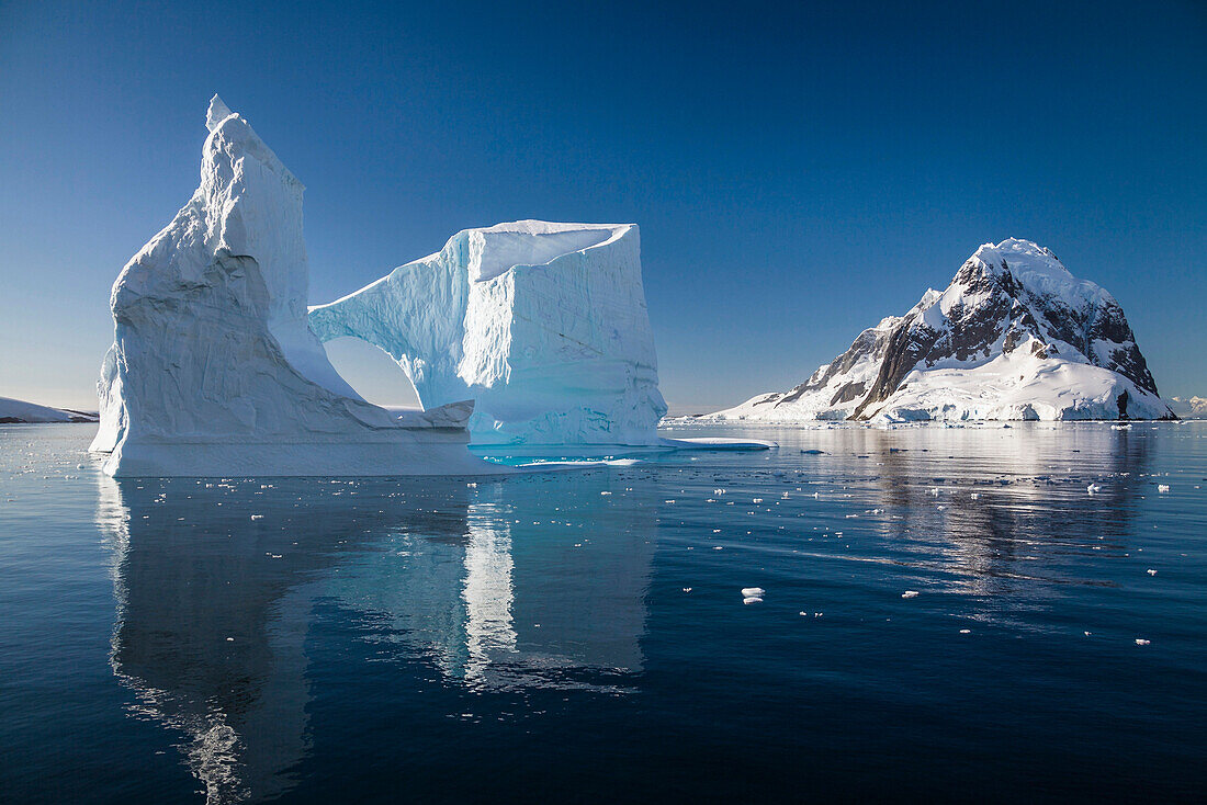 Arched Iceberg, Lemaire Channel, Antarctic Peninsula, Antarctica