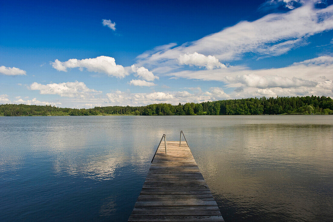 Pelhamer See bei Eggstätt, Chiemgau, Bayern, Deutschland