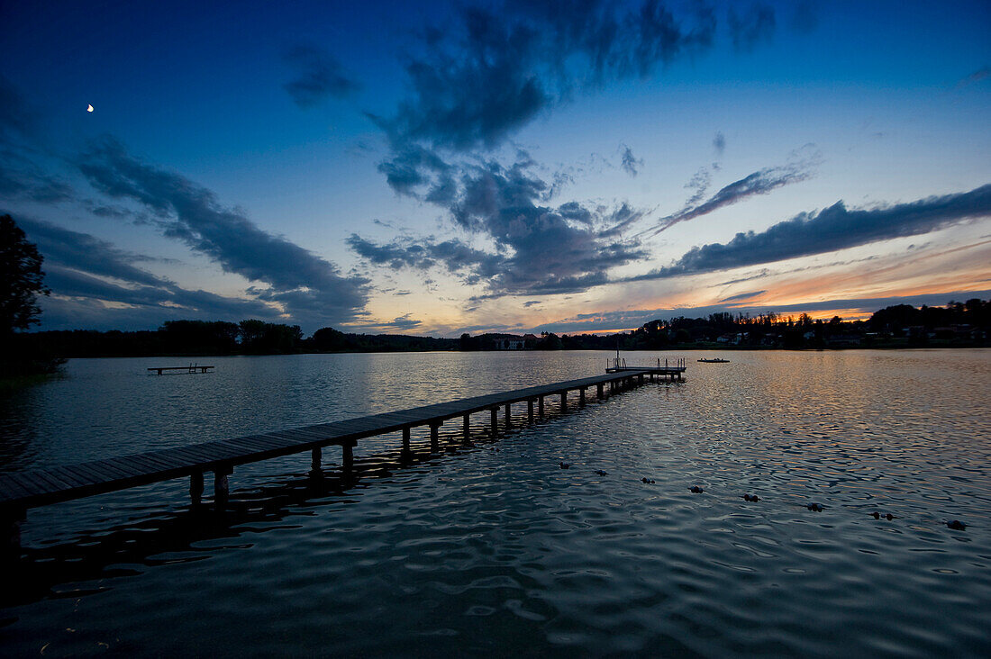 Klostersee near Seeon in the evening light, Chiemgau, Bavaria, Germany