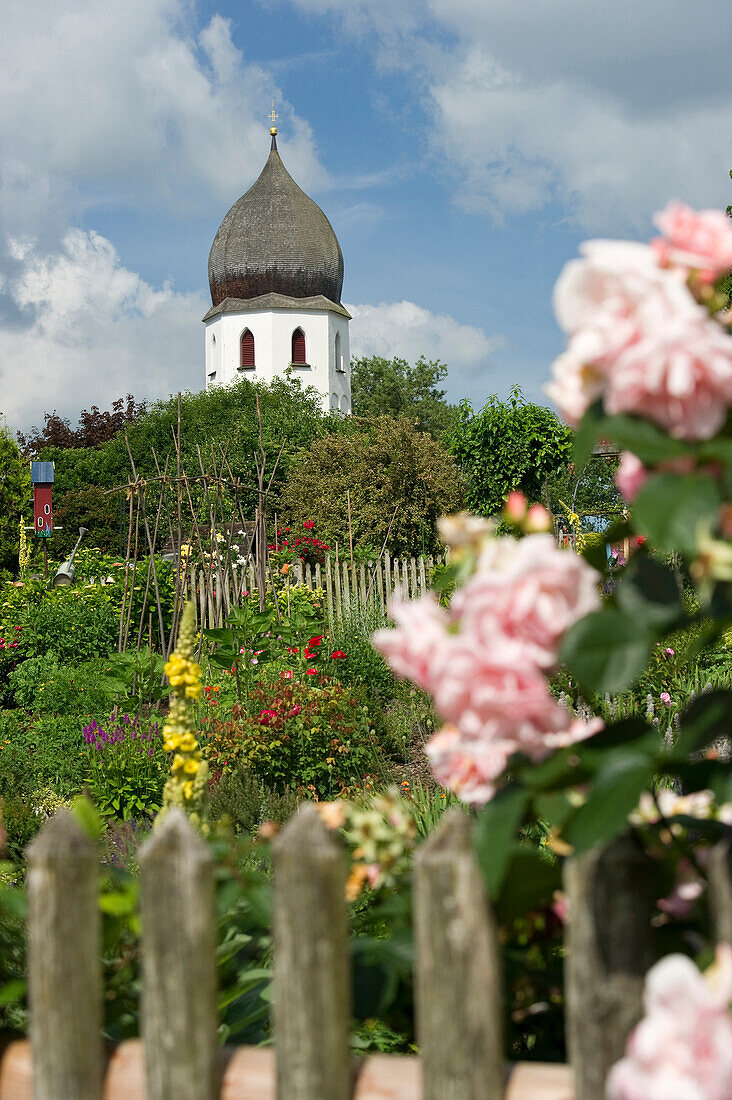 Klostergarten, Fraueninsel, Chiemsee, Chiemgau, Bayern, Deutschland