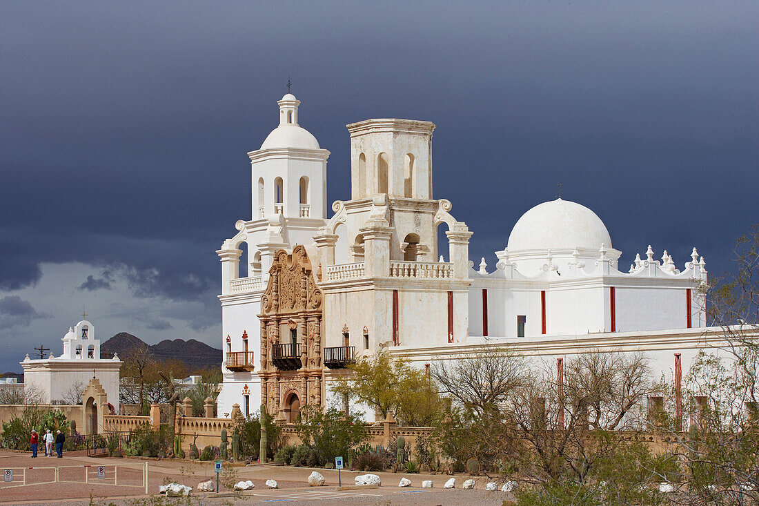 Mission San Xavier del Bac, Tucson, Sonora Wüste, Arizona, USA, Amerika