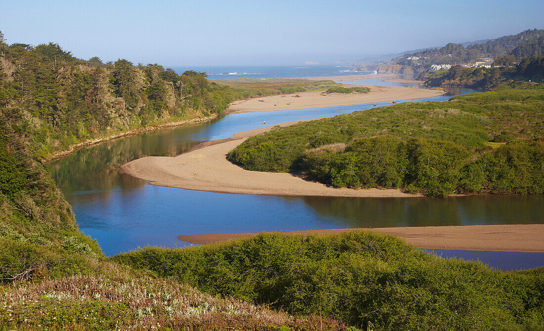 Mouth of the Gualala River into the Pacific Ocean, Gualala Point Regional Park, Sonoma, Highway 1, California, USA, America