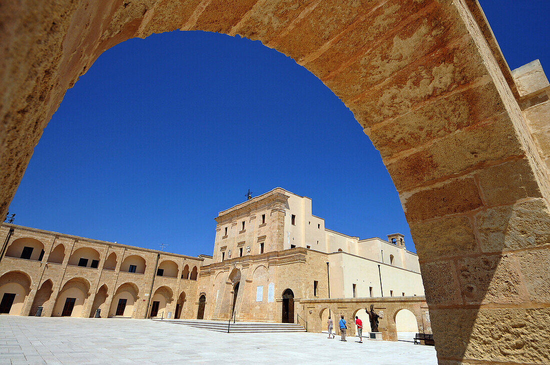 Basilika Santa Maria di Léuca im Salento, Apulien, Italien