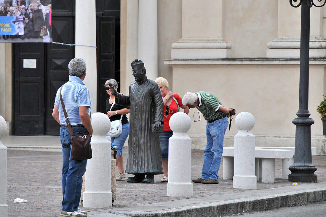 Don Camillo Denkmal in Brescello, Emilia Romagna, Italien