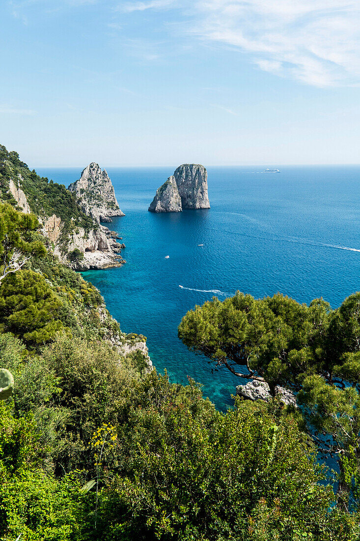 Faraglioni Rocks, Capri, Campania, Italy