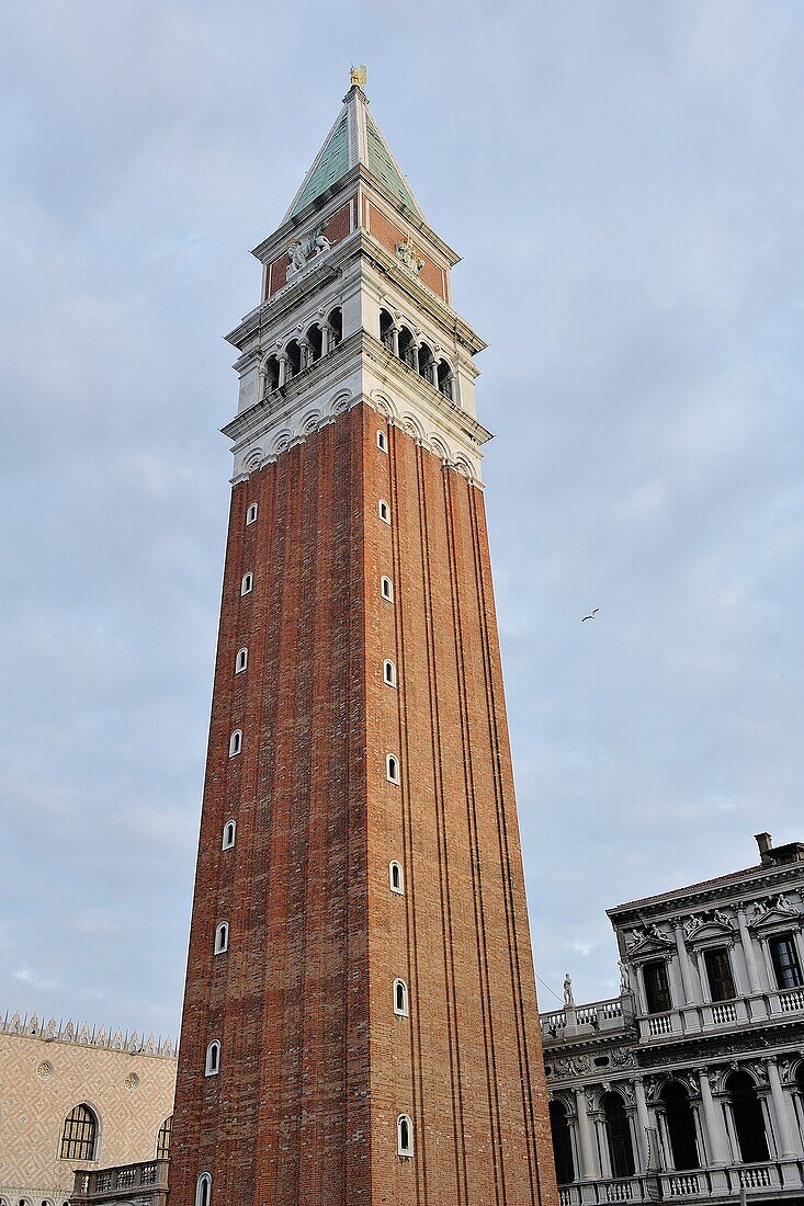 Italy, Venice, City center, Place(Square) Saint Marc