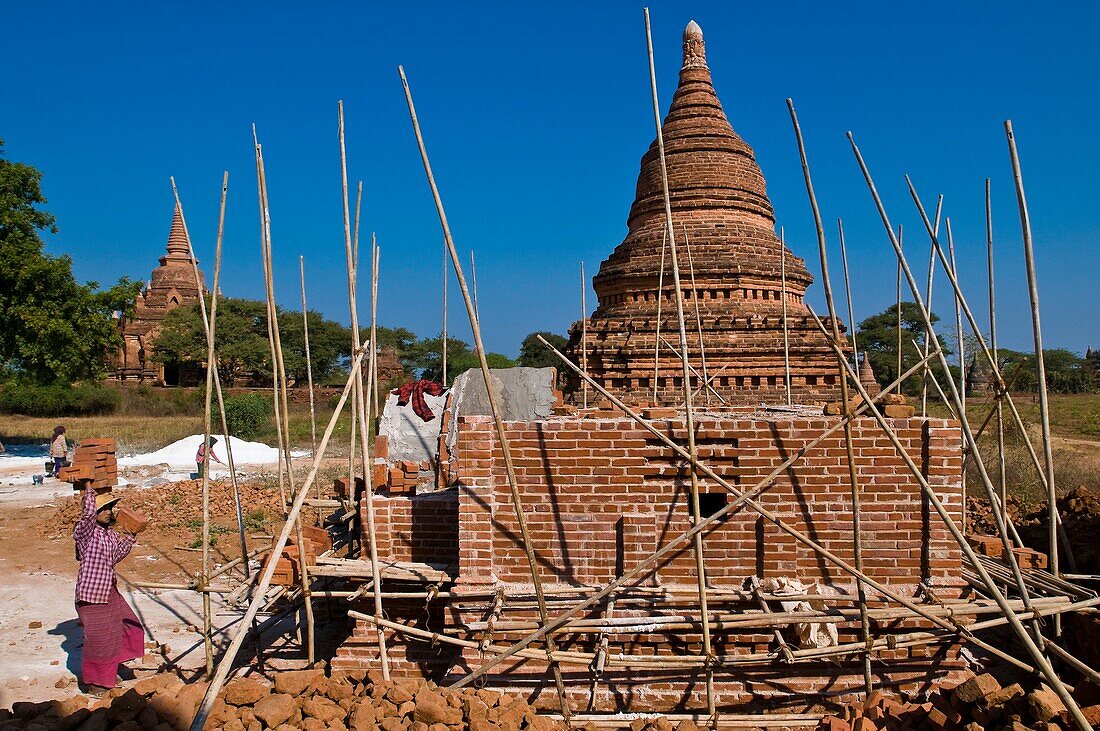 Myanmar (Burma), Mandalay State, Bagan (Pagan), Old Bagan, Khaymingha Temple (13th), stupa restoration