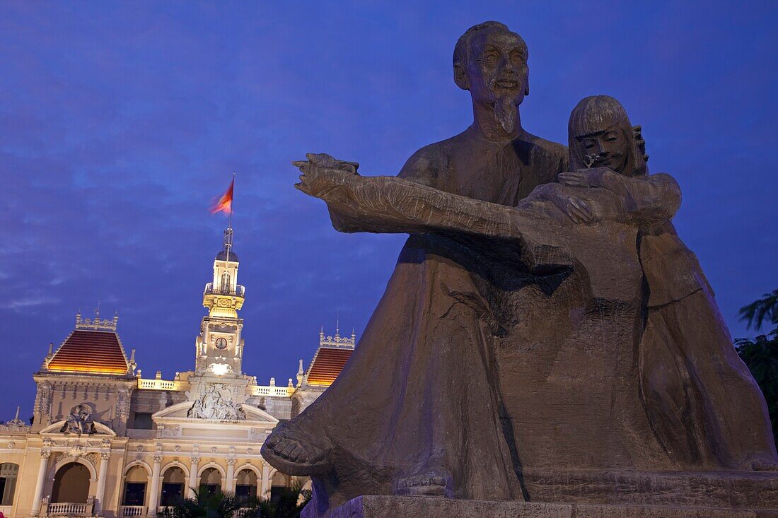 Vietnam,Vietnam,Ho Chi Minh City,Ho Chi Minh Statue and City Hall