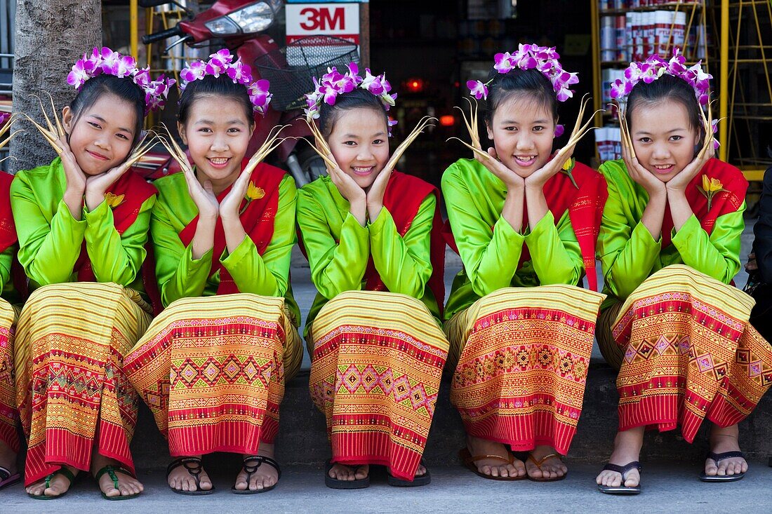 Thailand,Chiang Mai,Chiang Mai Flower Festival,Portrait of Girls in Traditional Thai Costume
