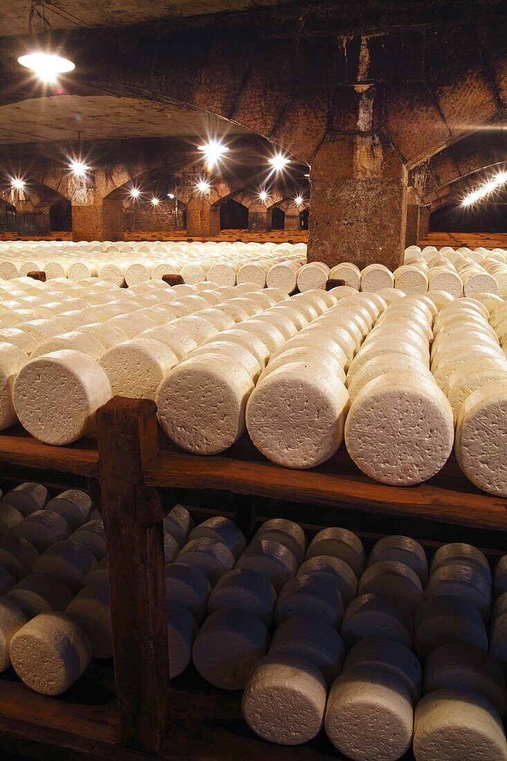 France, Midi-pyrénées, Aveyron (12) Roquefort-sur-Soulzon, cheese cellar Roquefort Société