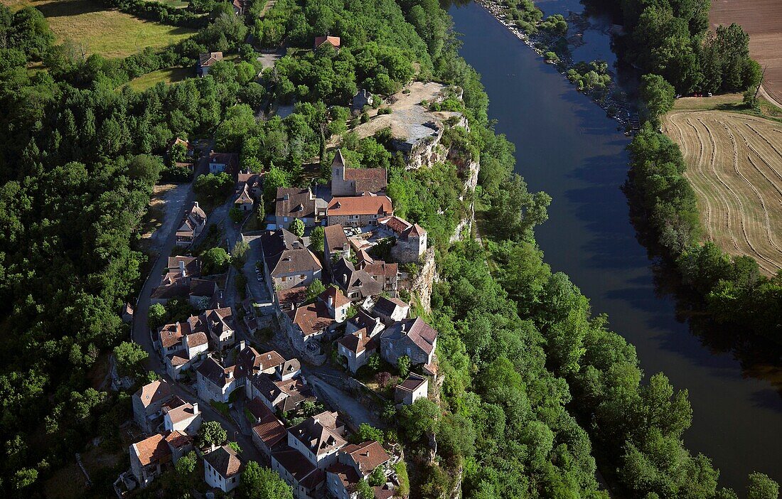 France, Lot (46), Calvignac France, Lot (46), perched village, situated in the Lot Valley, (aerial photo)