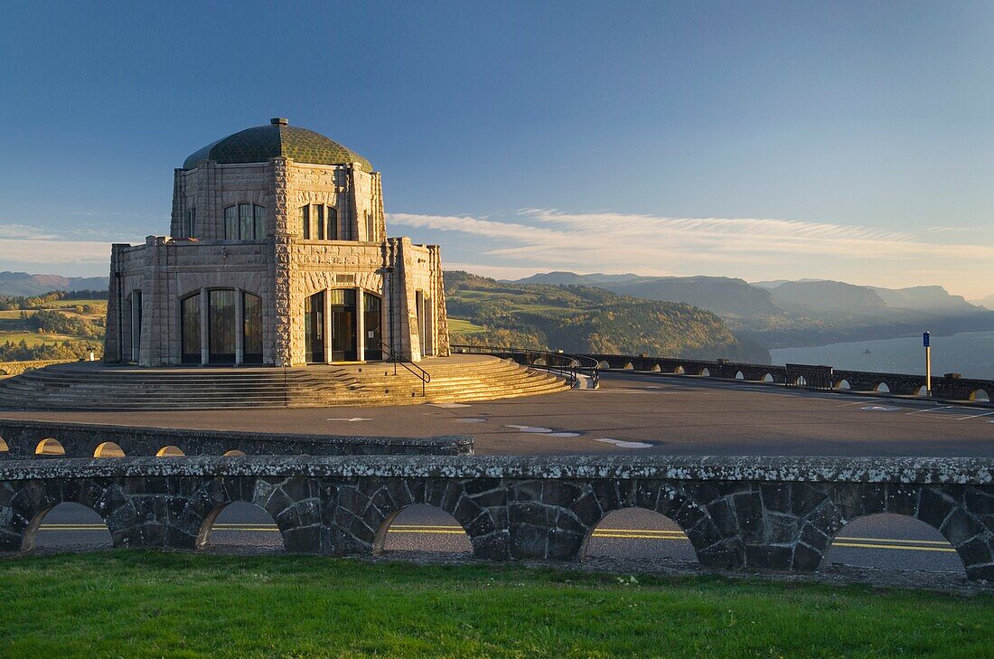 Vista House at Crown Point, Columbia River Gorge National Scenic Area Oregon