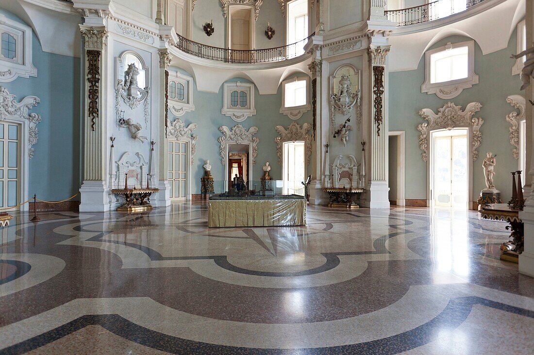 Palazzo Borromeo, isola bella, Lake Maggiore, Italy