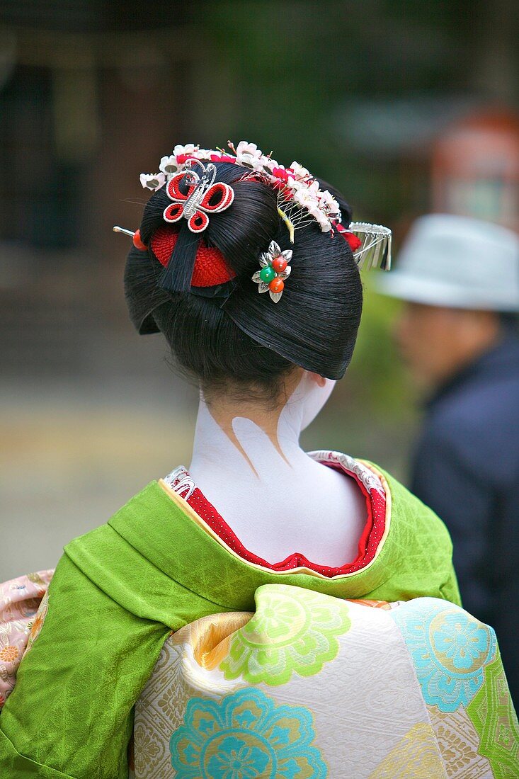 A Geisha taking part in the Setsubun Rituals at Yasaka Shine
