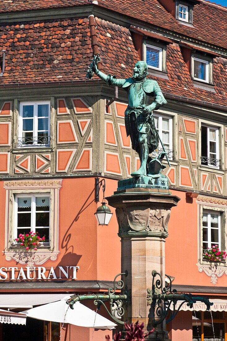 Statue on the Place de l´Ancienne Douane in Colmar, Alsace, France, Europe