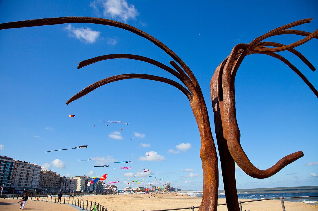 The ´Dansende Golven´ sculpture Dancing Waves´ by Patrick Steenon the main promenade of the beach in Ostend, Belgium