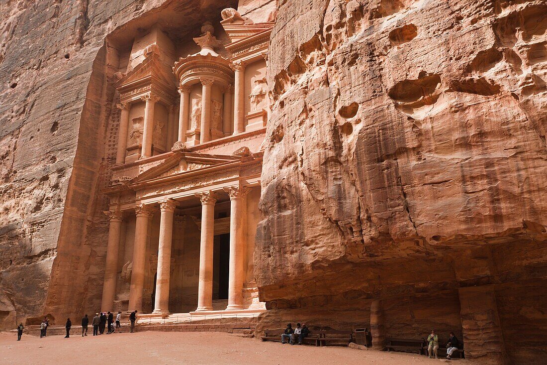 Jordan, Petra-Wadi Musa, Ancient Nabatean City of Petra, The Treasury, Al-Khazneh, NR