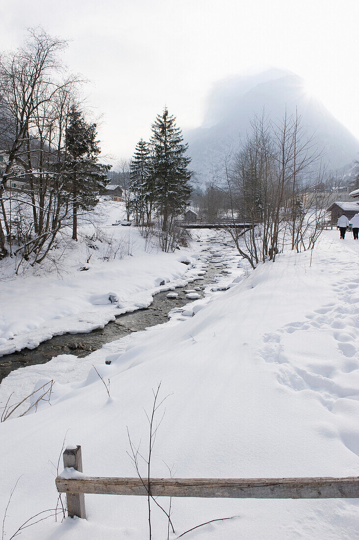 Wanderweg im Winter, Brand, Brandnertal, Vorarlberg, Österreich