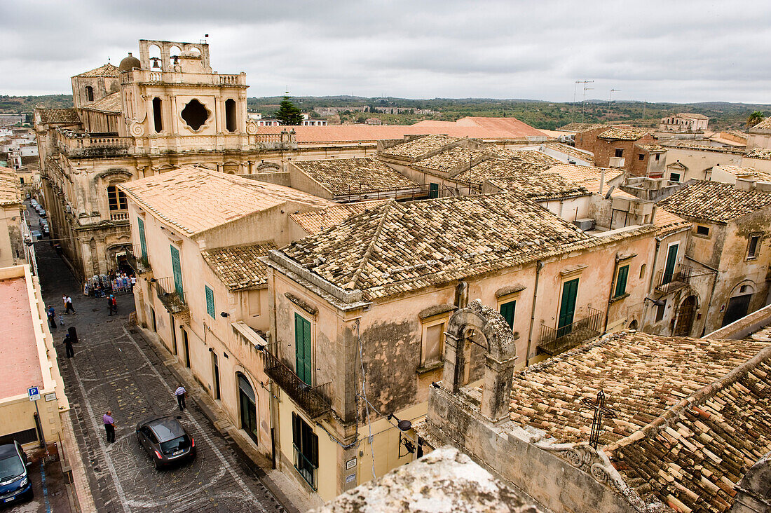 Altstadt mit Kirche von San Francesco, Noto, Sizilien, Italien