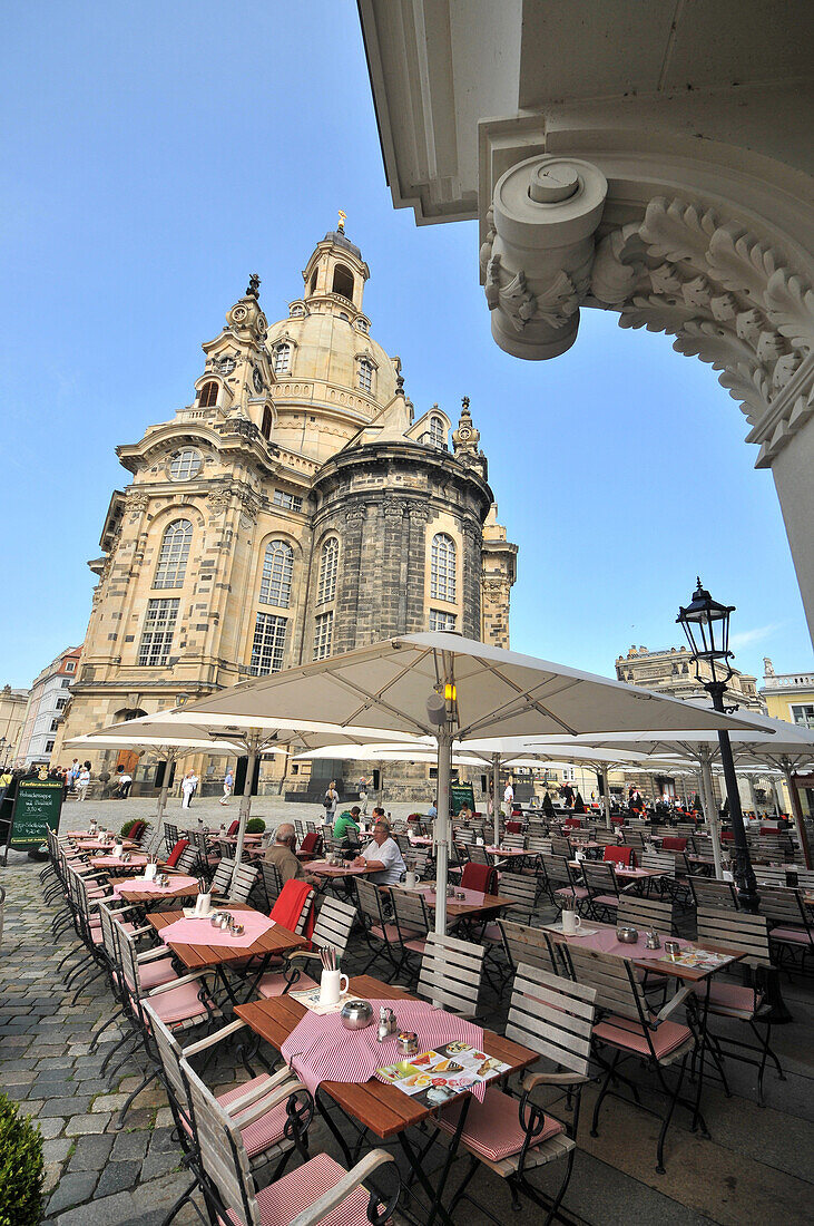 Street cafe at the Frauenkirche, Dresden, Saxony, Germany, Europe